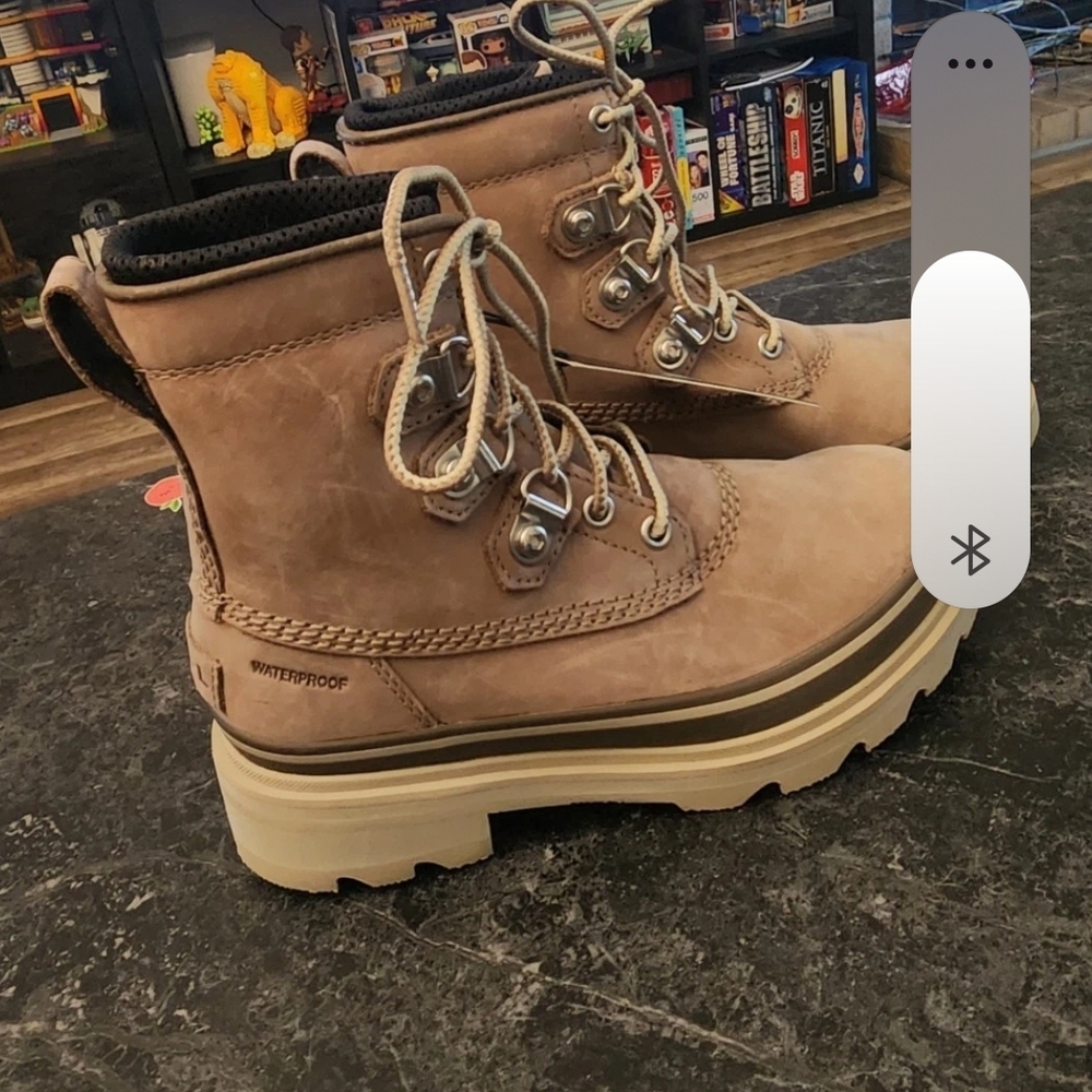 Women's Sorel Waterproof Tan Boots With Lug Soles